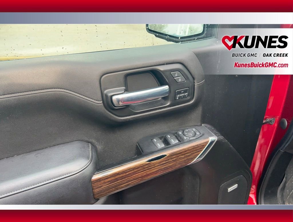 Used 2022 Chevrolet Silverado 1500 High Country w/ Technology Package image 9