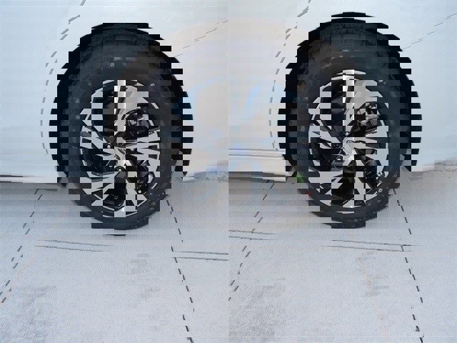 Used 2024 Subaru Legacy Premium image 11