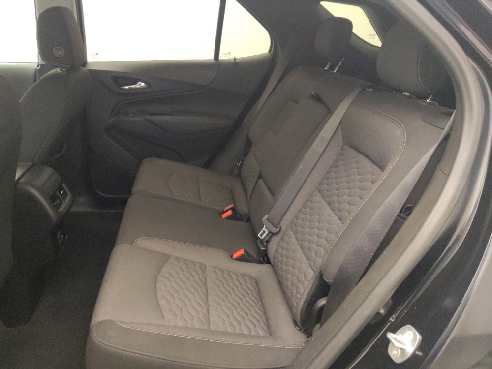 Used 2020 Chevrolet Equinox LT FWD image 18