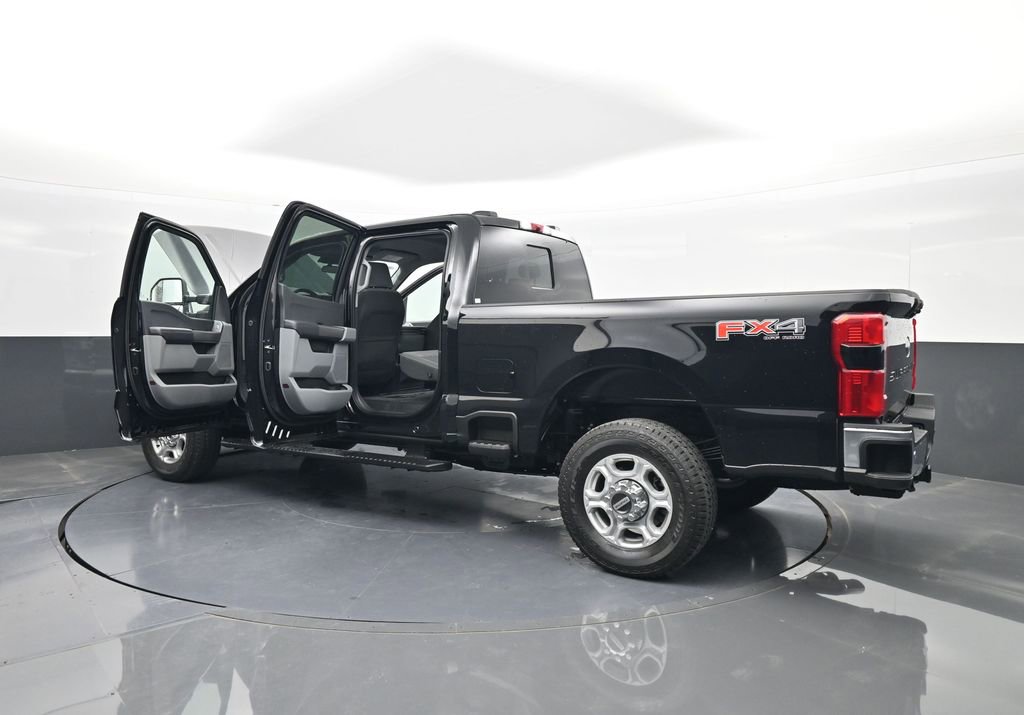 New 2025 Ford F250 XLT w/ 360-Degree Camera Package image 60