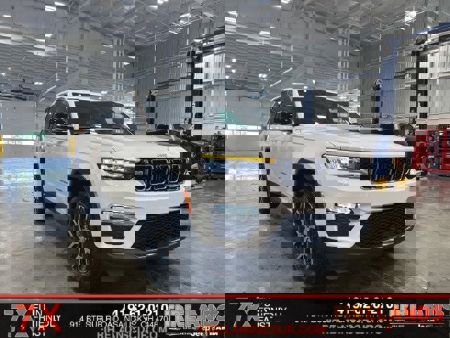 New 2025 Jeep Grand Cherokee Limited w/ Trailer Tow Package