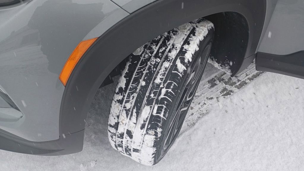 Used 2024 Chevrolet TrailBlazer RS w/ Convenience Package image 9