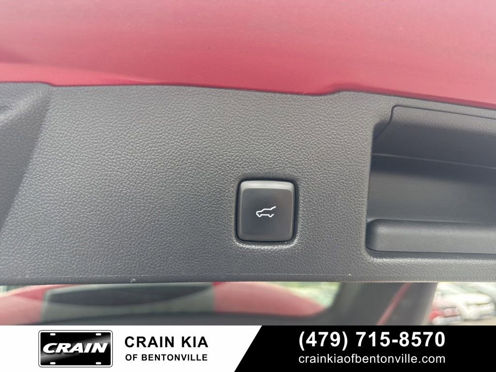 Used 2020 Ford Escape SEL FWD image 30