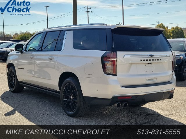 Used 2024 Chevrolet Suburban High Country w/ Advanced Technology Package AWD/4WD image 3