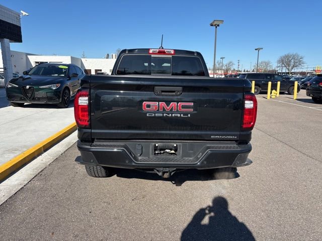 Used 2023 GMC Canyon Denali image 9