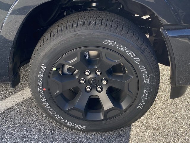 New 2026 RAM 1500 4x4 Crew Cab image 11
