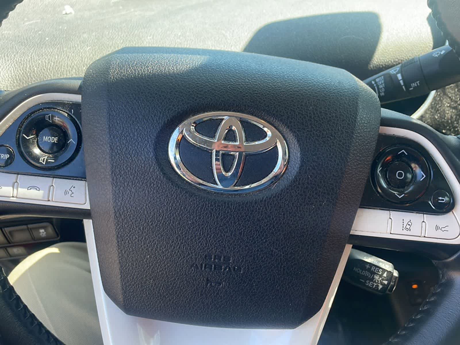 Used 2018 Toyota Prius Prime Plus FWD image 14