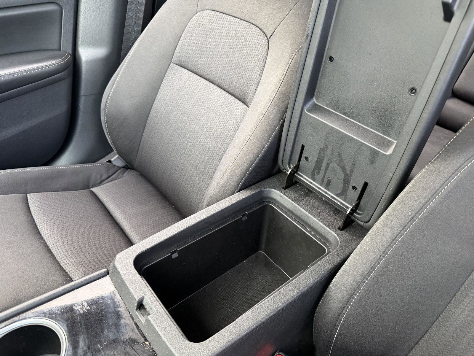 Used 2023 Nissan Altima 2.5 SV image 14