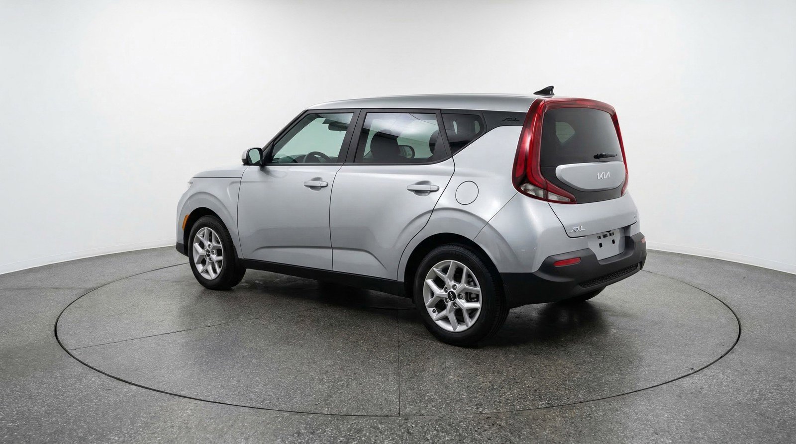Used 2025 Kia Soul LX w/ LX Technology Package image 6