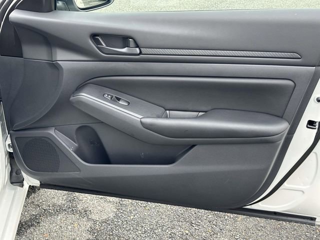 Certified 2025 Nissan Altima 2.5 S image 9