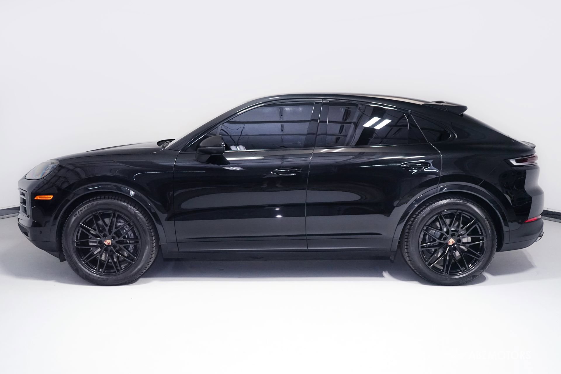 Used 2026 Porsche Cayenne Coupe w/ Premium Package Plus AWD/4WD image 5
