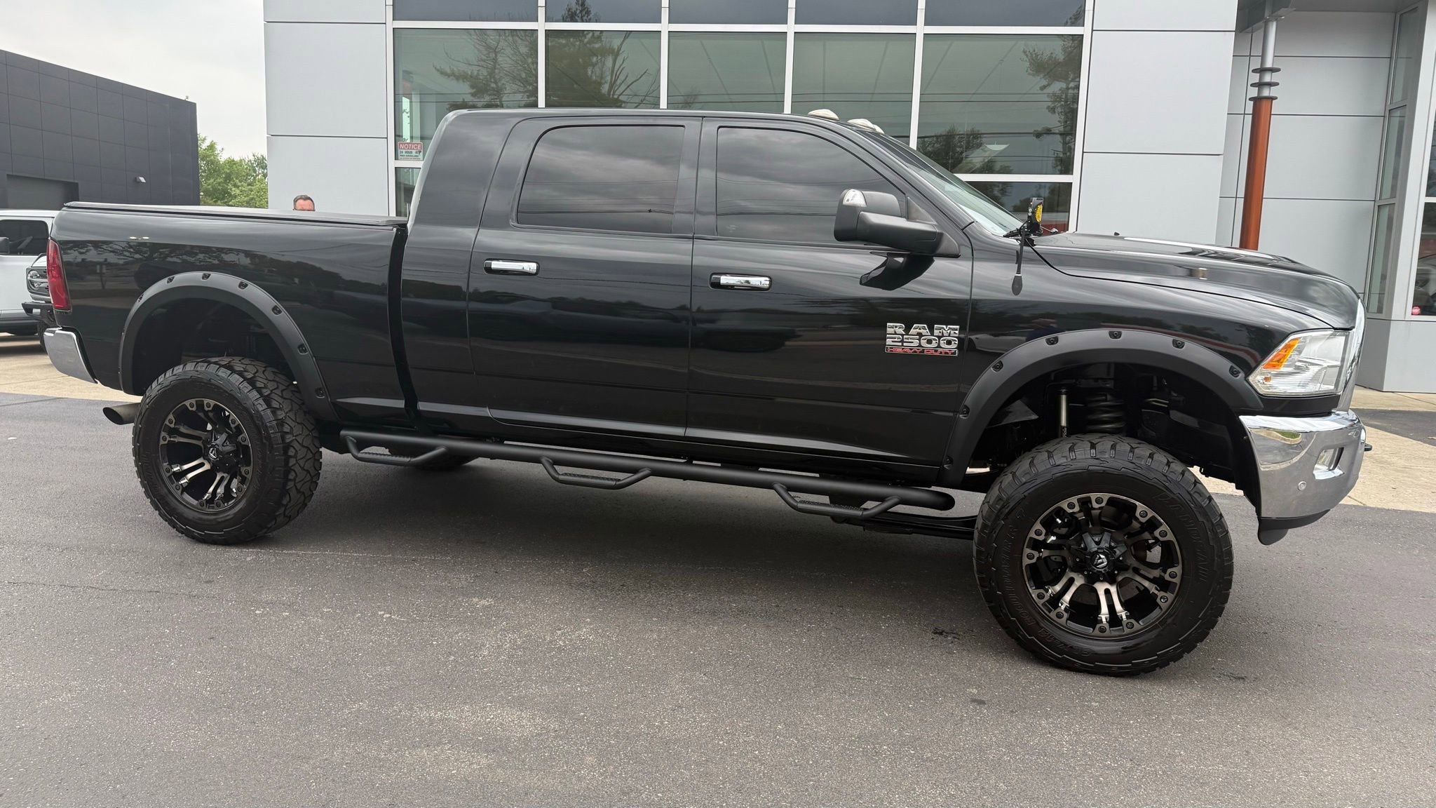 Used 2018 RAM 2500 Big Horn AWD/4WD image 2
