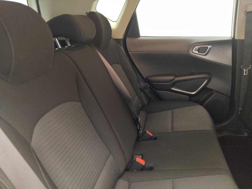 Used 2020 Kia Soul S FWD image 19