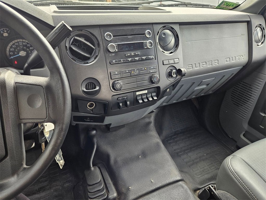 Used 2016 Ford F450 XL w/ Power Equipment Group image 18