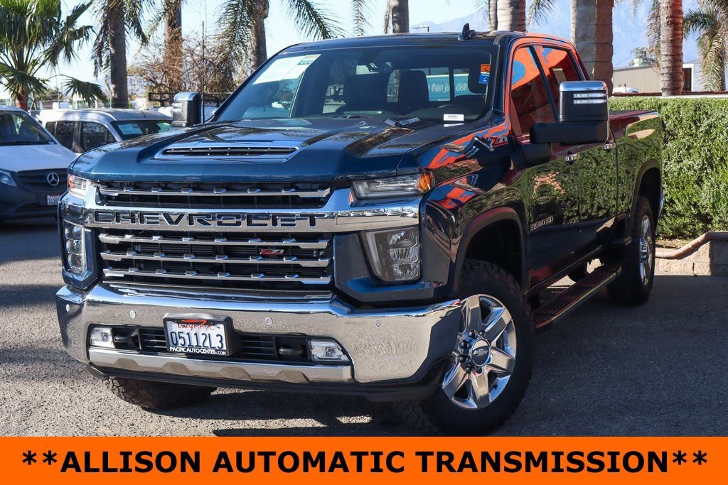 Used 2020 Chevrolet Silverado 3500 LTZ w/ LTZ Plus Package AWD/4WD image 4