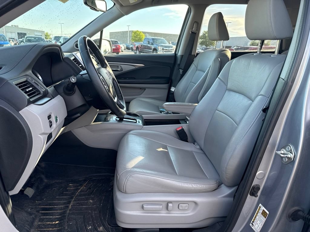 Used 2017 Honda Pilot EX-L image 16