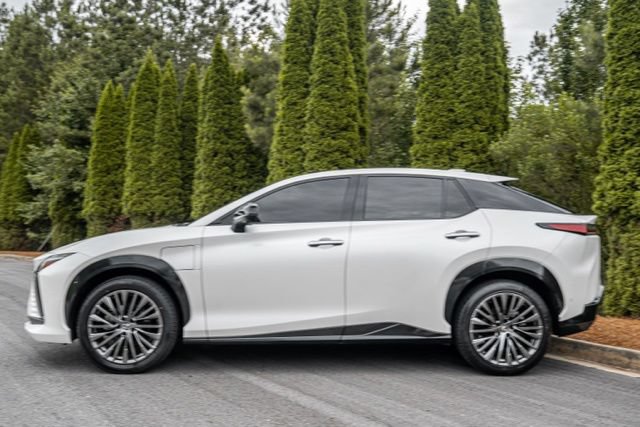 Used 2023 Lexus RZ 450e Premium w/ Accessory Package (2T) AWD/4WD image 9