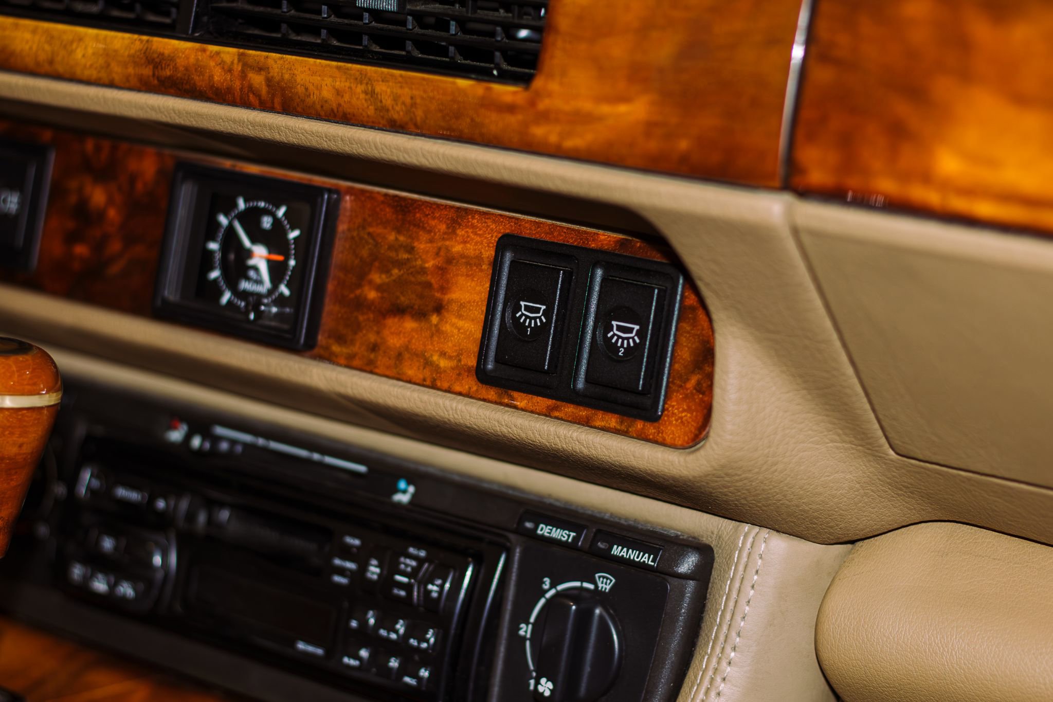 Used 1995 Jaguar XJS 4.0 Convertible image 34