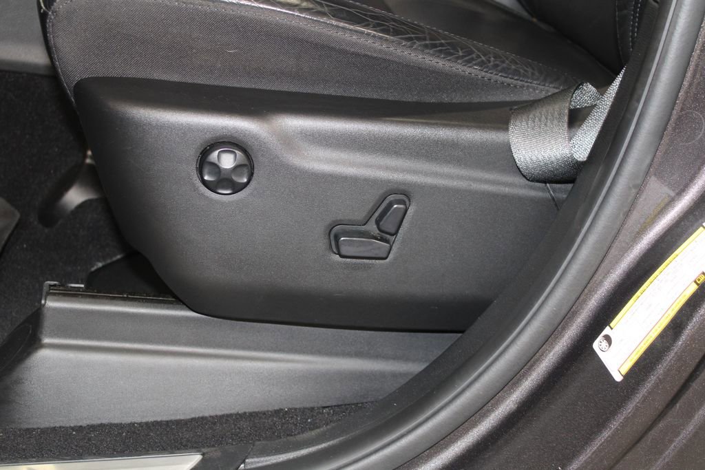 Used 2021 Jeep Grand Cherokee Limited w/ Trailer Tow Group IV image 23