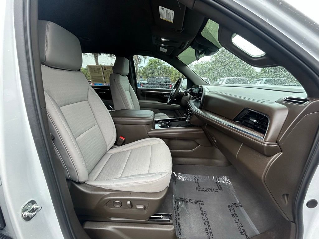 Used 2025 Chevrolet Tahoe LS image 22