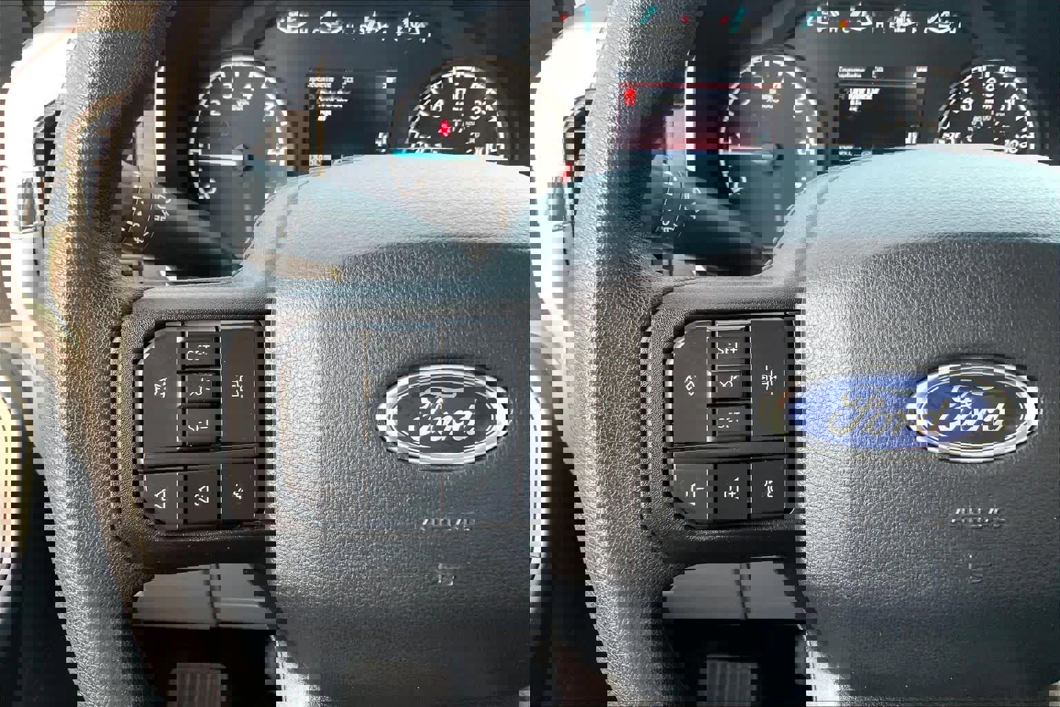 Used 2023 Ford F150 XLT w/ Trailer Tow Package image 23