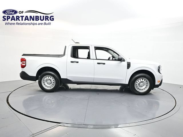 Used 2025 Ford Maverick XL w/ Equipment Group 102A AWD/4WD image 8