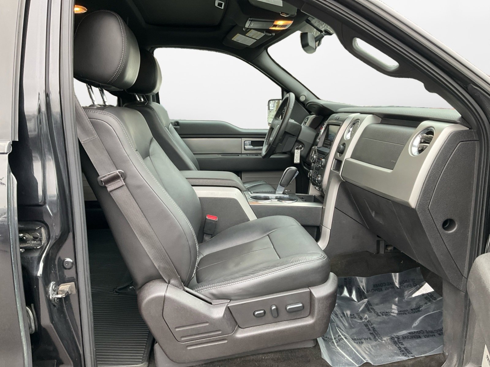 Used 2014 Ford F150 FX4 w/ Equipment Group 402A Luxury image 15