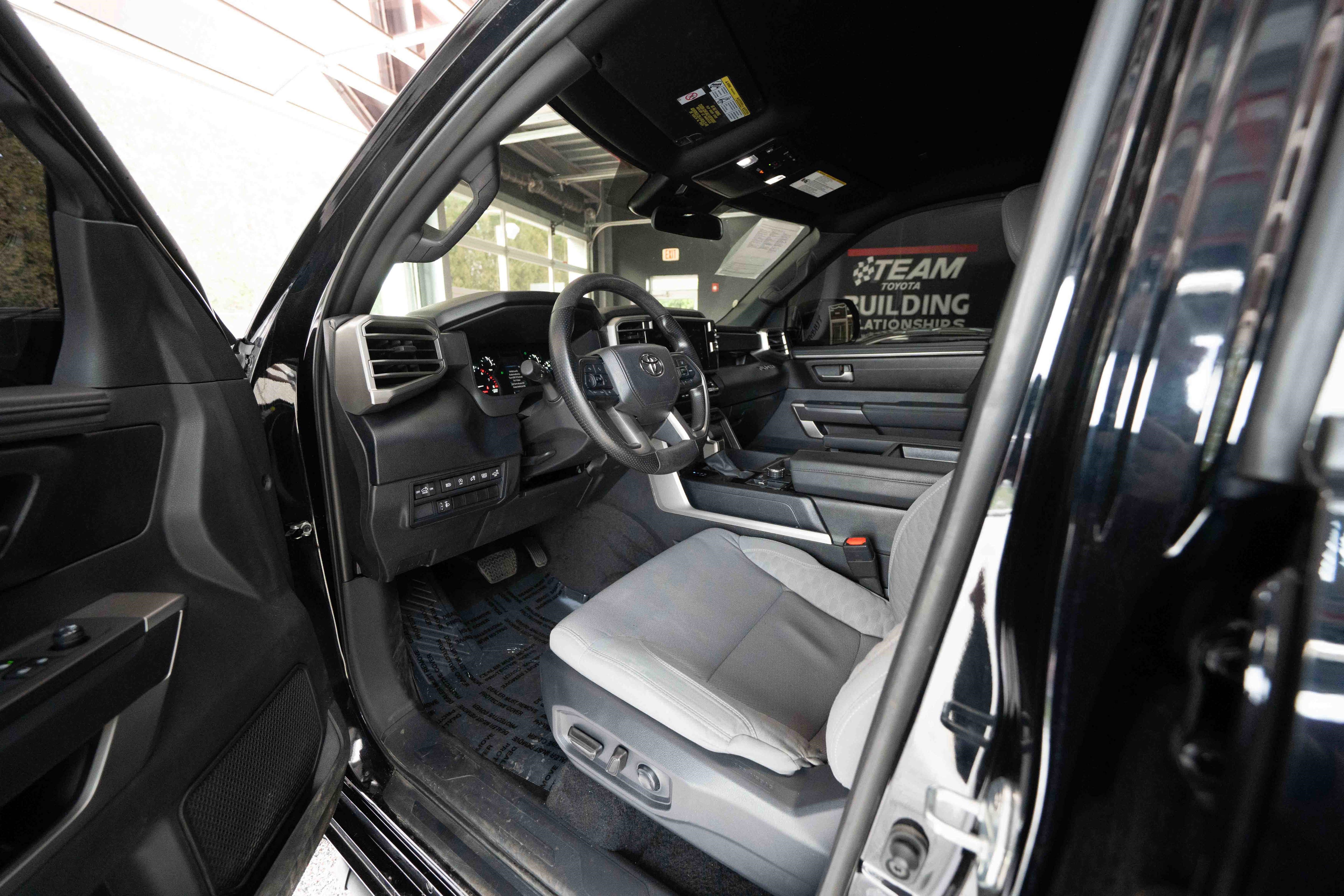 Used 2025 Toyota Tundra SR5 w/ SR5 Convenience Package image 8