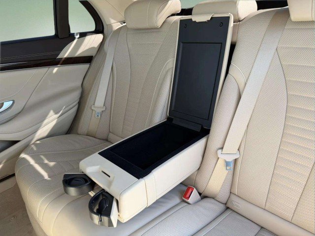 Certified 2019 Mercedes-Benz S 560 4MATIC Sedan image 22