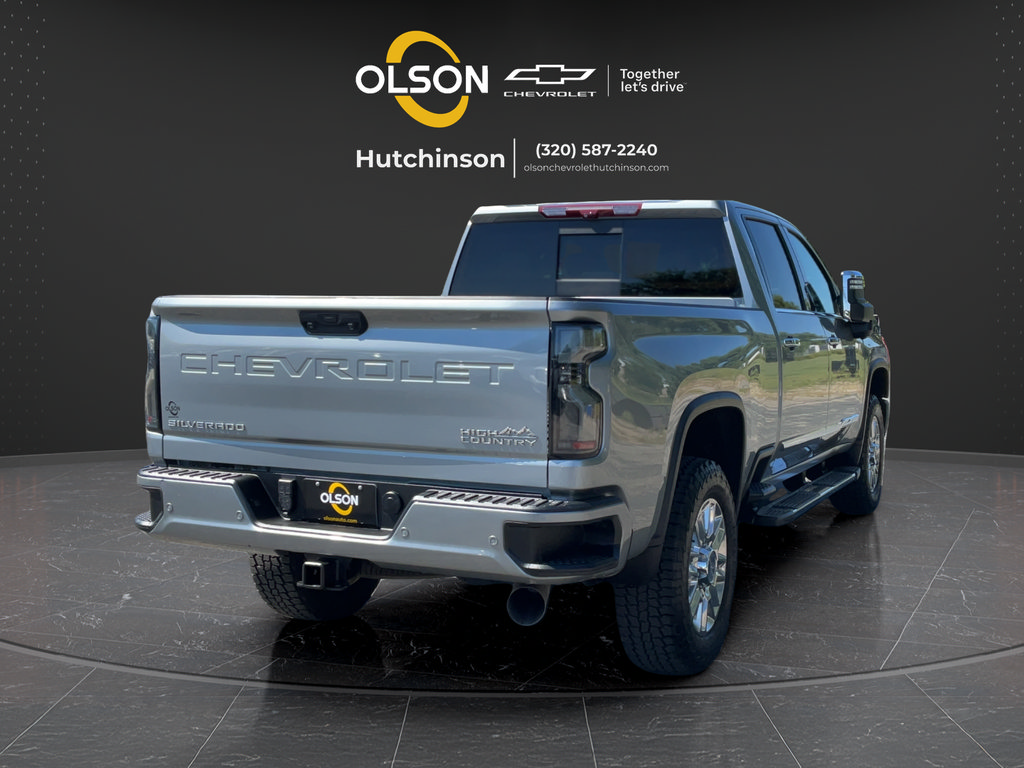 Used 2024 Chevrolet Silverado 2500 High Country w/ High Country Premium Package AWD/4WD image 13