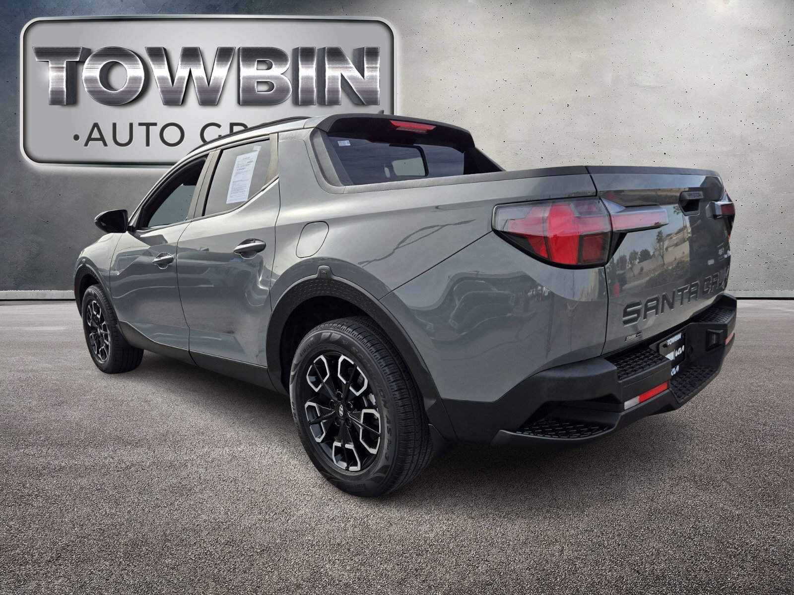 Used 2022 Hyundai Santa Cruz SEL Premium image 7