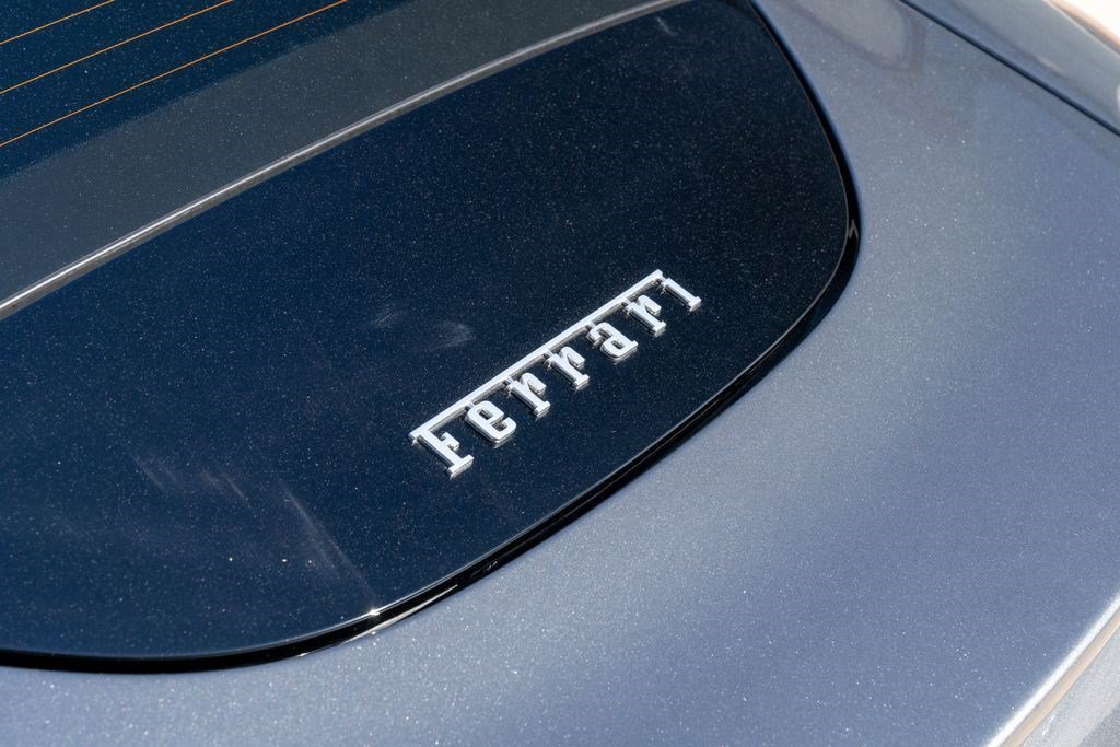 Used 2022 Ferrari Roma RWD image 18