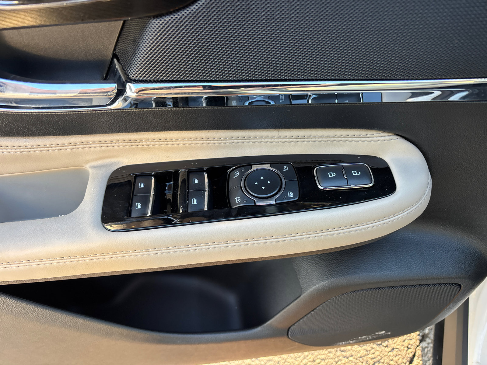 New 2026 Lincoln Corsair Reserve AWD/4WD image 13