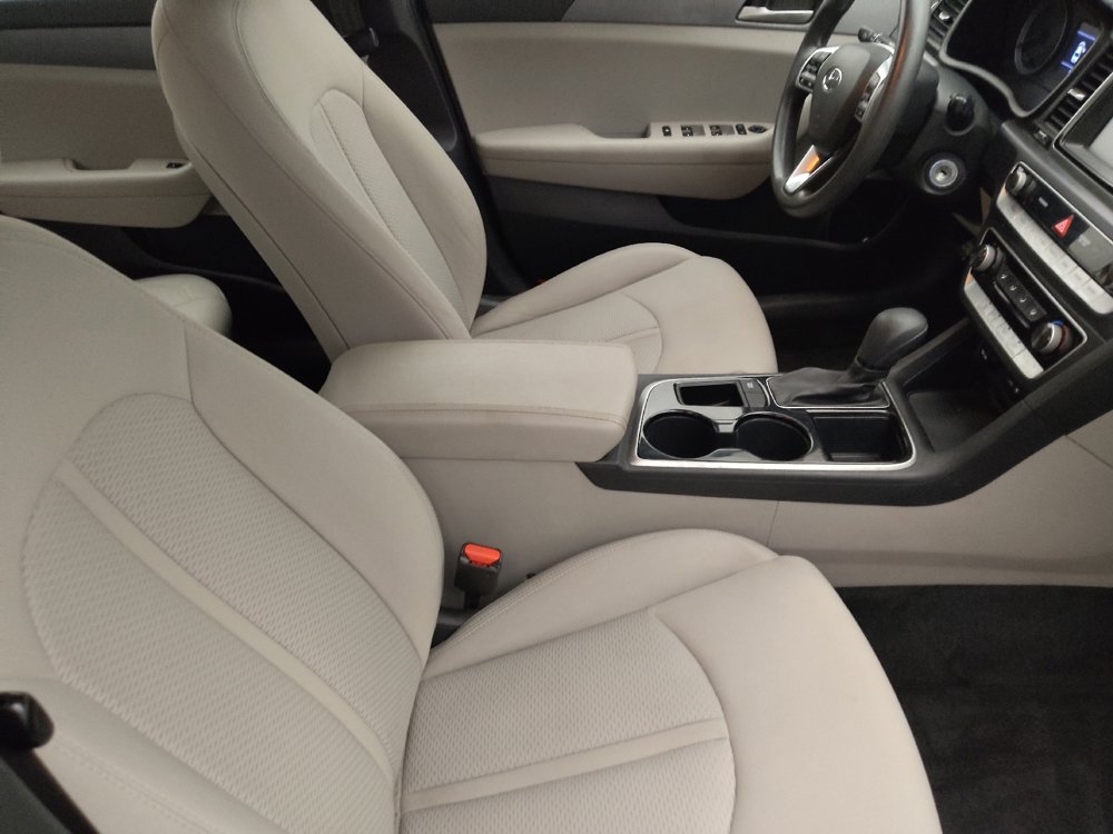 Used 2019 Hyundai Sonata SE FWD image 21