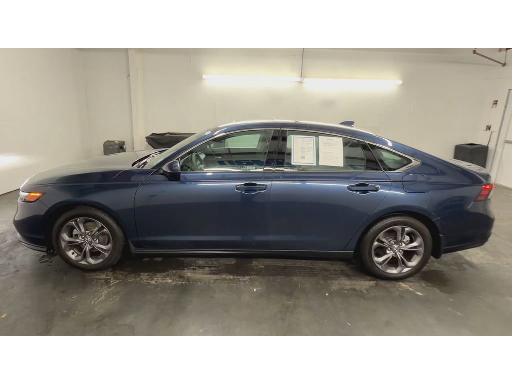 Certified 2024 Honda Accord EX image 5