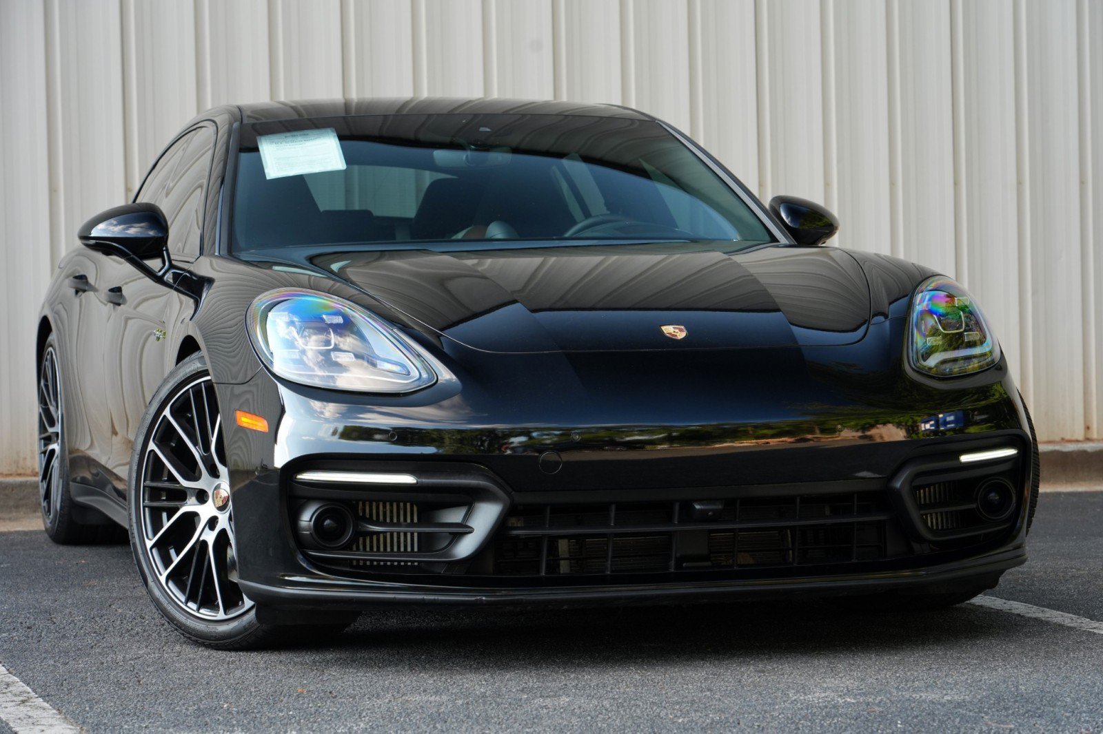 Used 2022 Porsche Panamera 4S w/ Premium Package AWD/4WD image 4