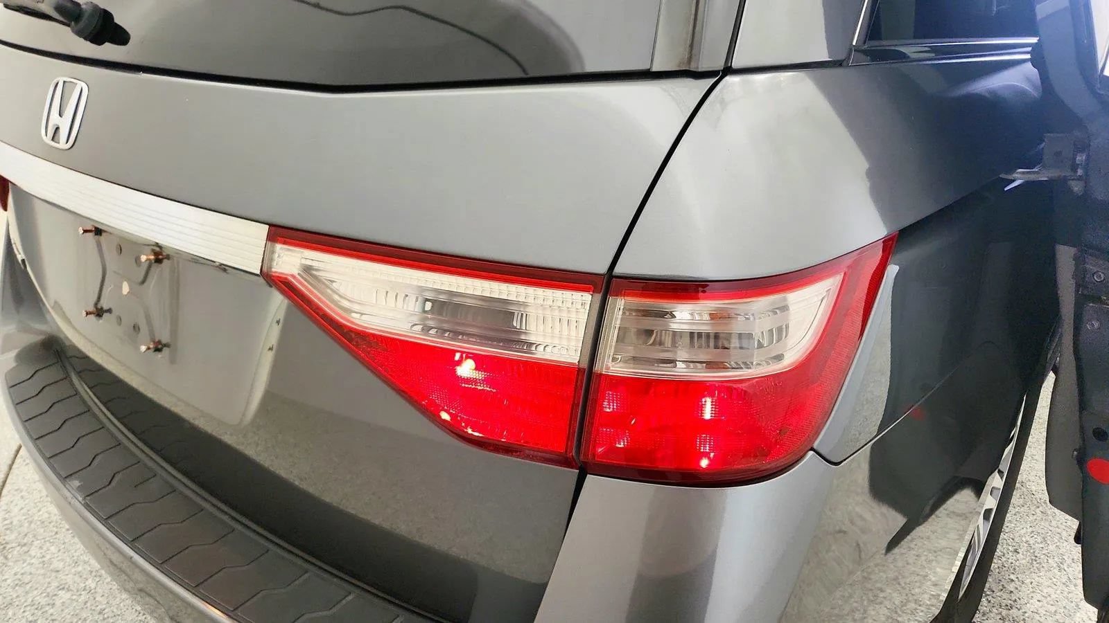 Used 2012 Honda Odyssey EX image 31