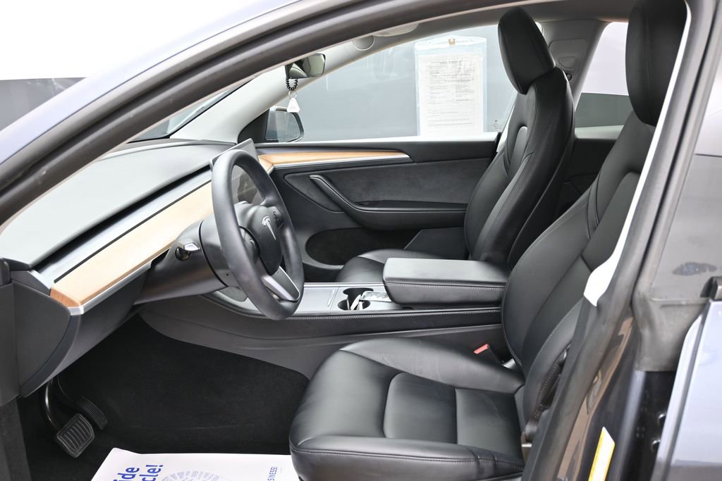 Used 2023 Tesla Model Y Long Range AWD/4WD image 22
