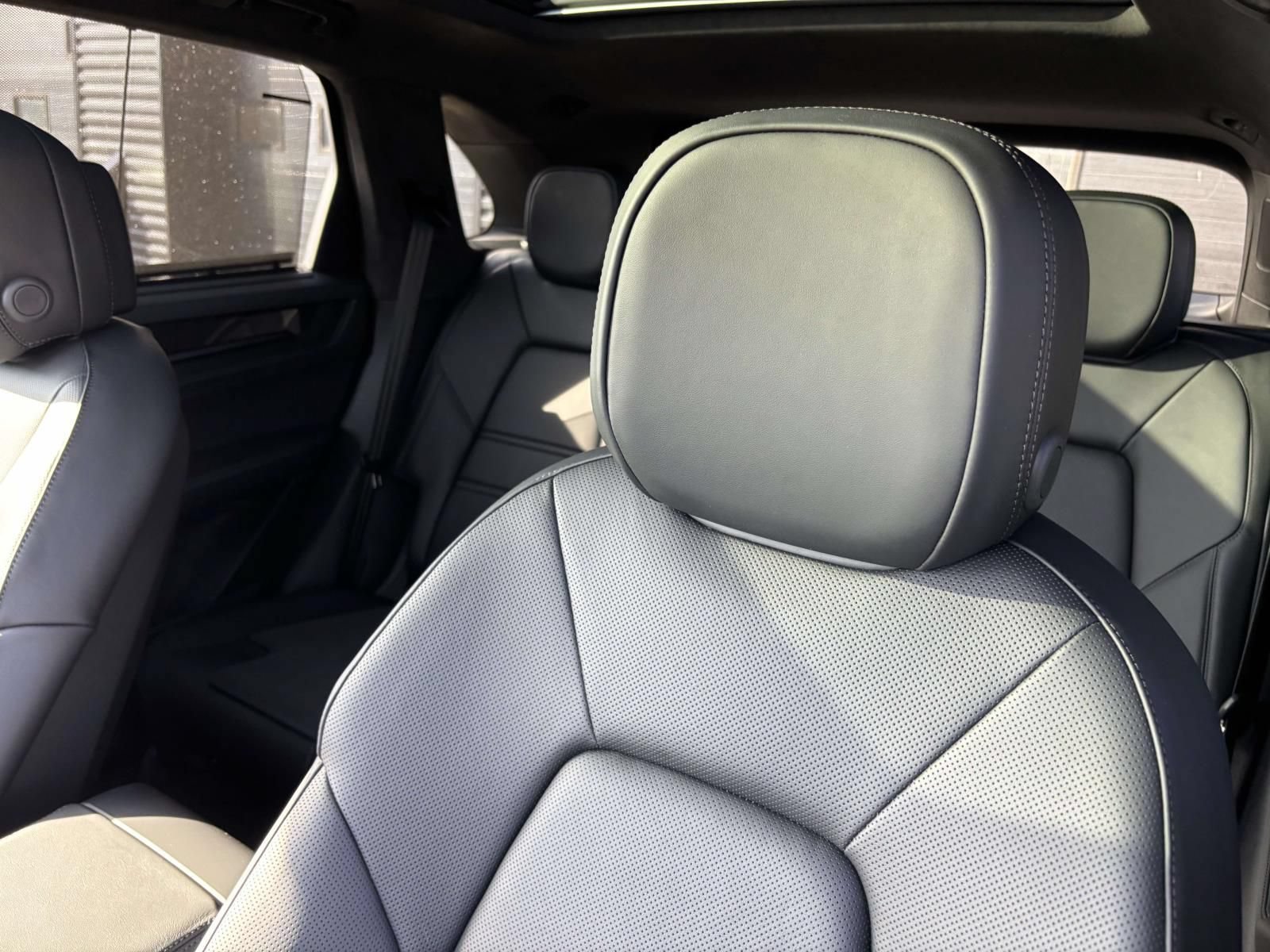 New 2026 Porsche Cayenne GTS AWD/4WD image 21