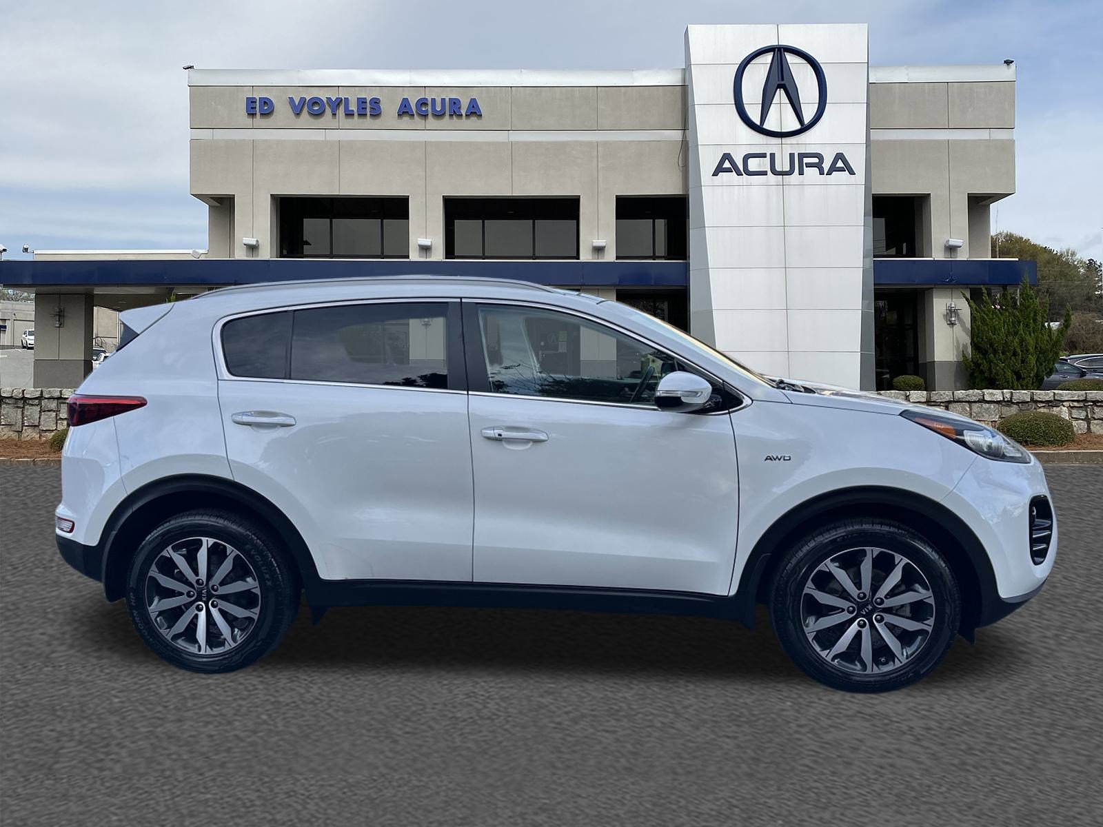 Used 2017 Kia Sportage EX w/ EX Premium Package image 4