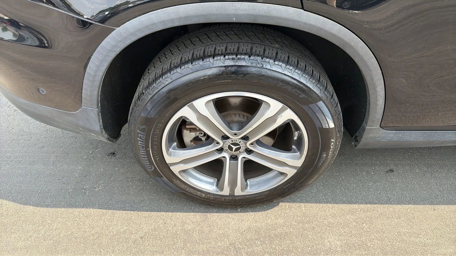 Used 2020 Mercedes-Benz GLC 300 image 25