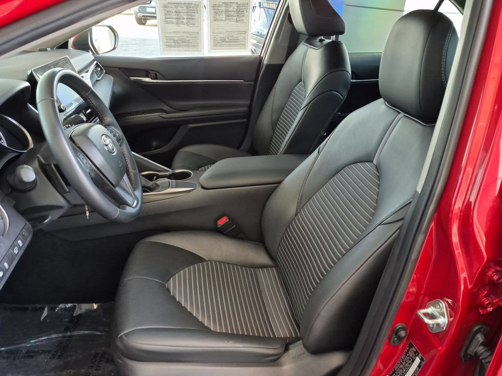 Used 2024 Toyota Camry SE FWD image 21