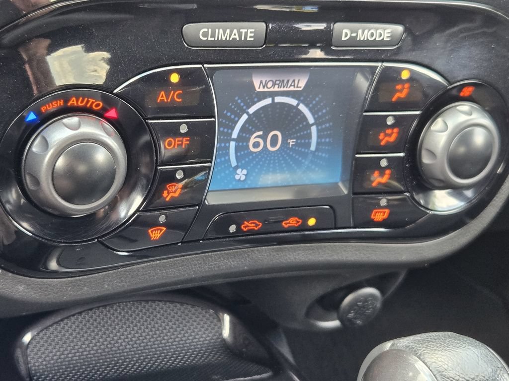 Used 2015 Nissan Juke NISMO AWD/4WD image 28