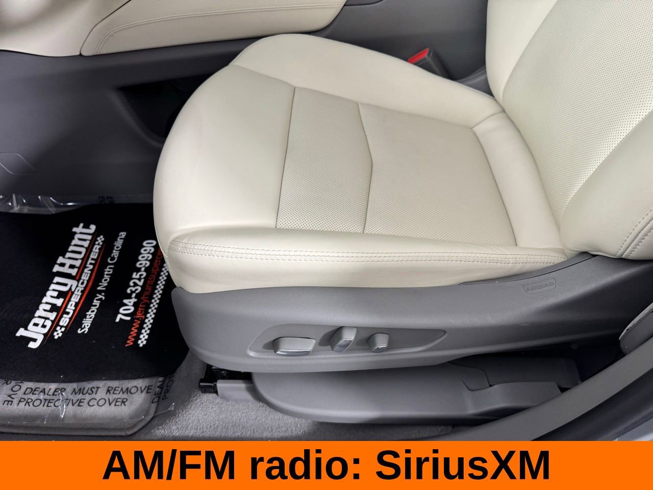 Used 2025 Cadillac XT5 Premium Luxury FWD image 19