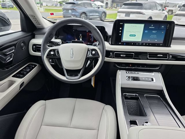 New 2026 Lincoln Aviator Reserve w/ Illumination Package RWD image 6