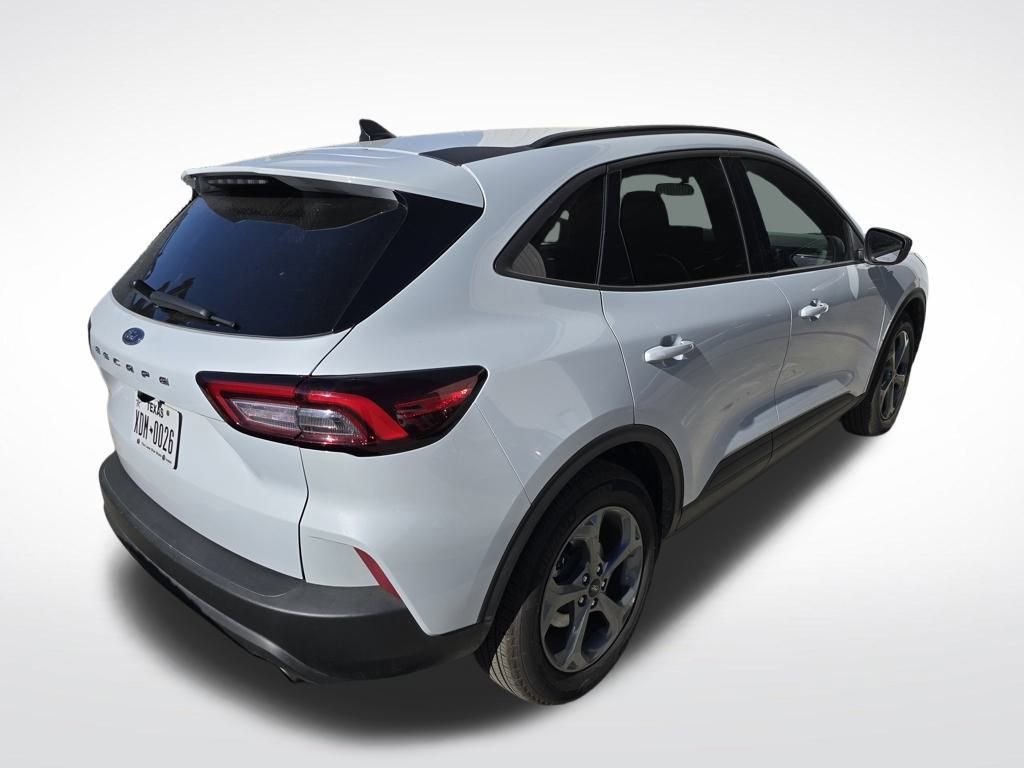 Used 2025 Ford Escape ST-Line image 7