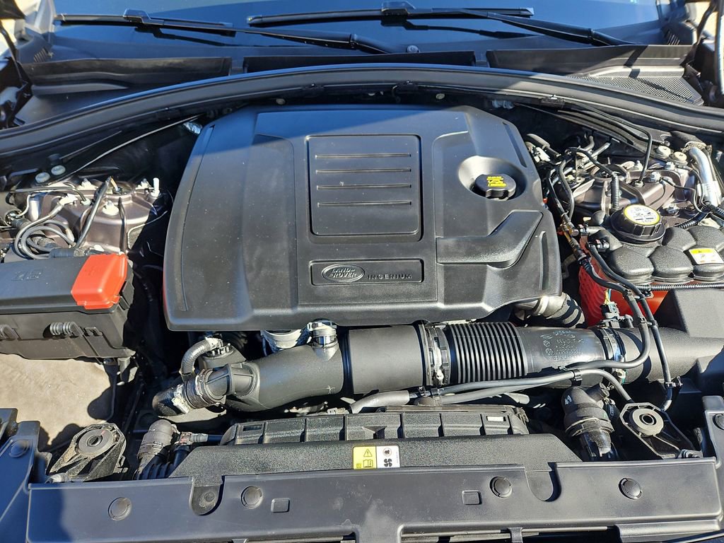 Used 2023 Land Rover Range Rover Velar R-Dynamic S image 38