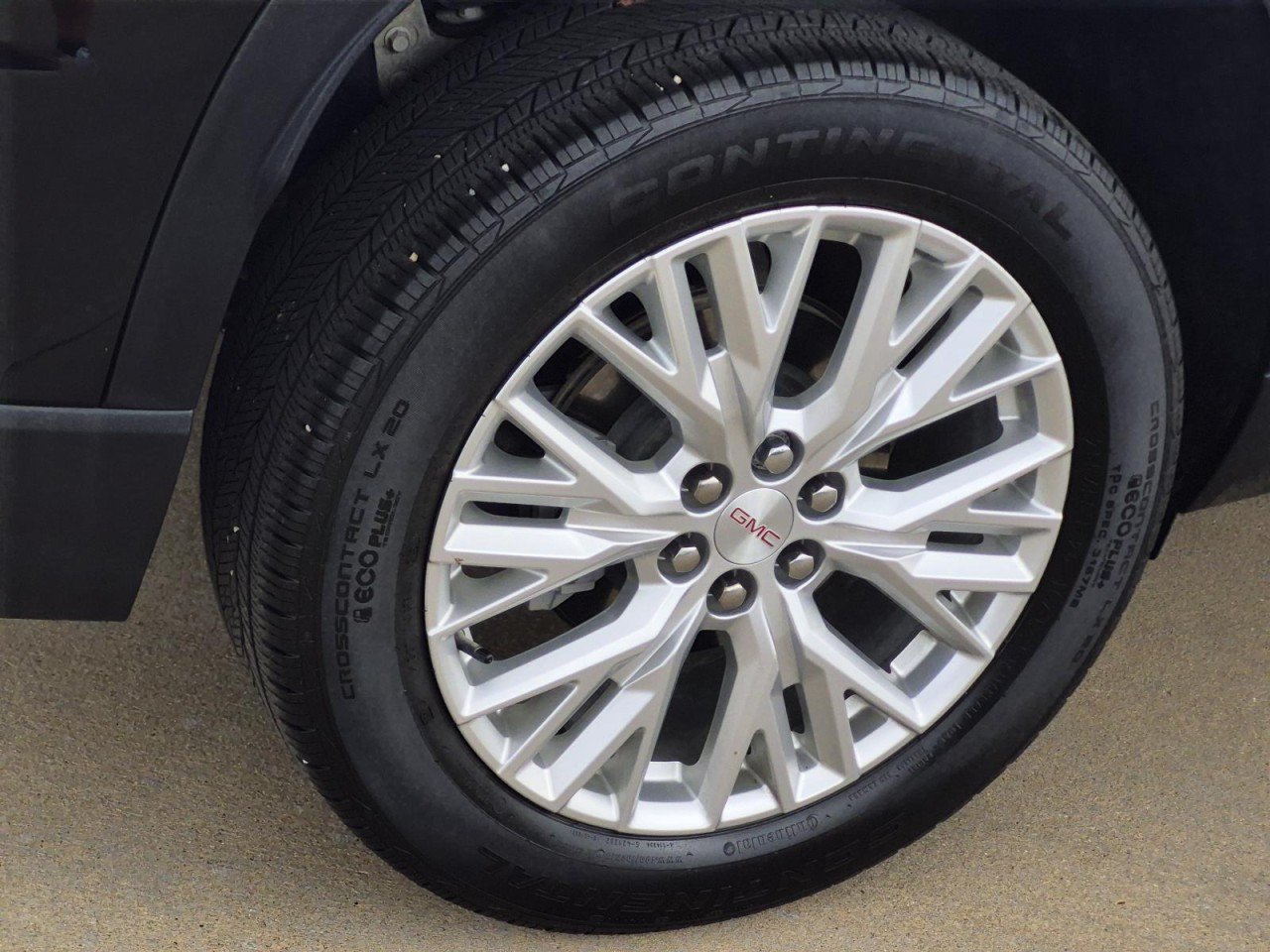 Certified 2024 GMC Acadia Elevation w/ Luxury Package FWD image 7