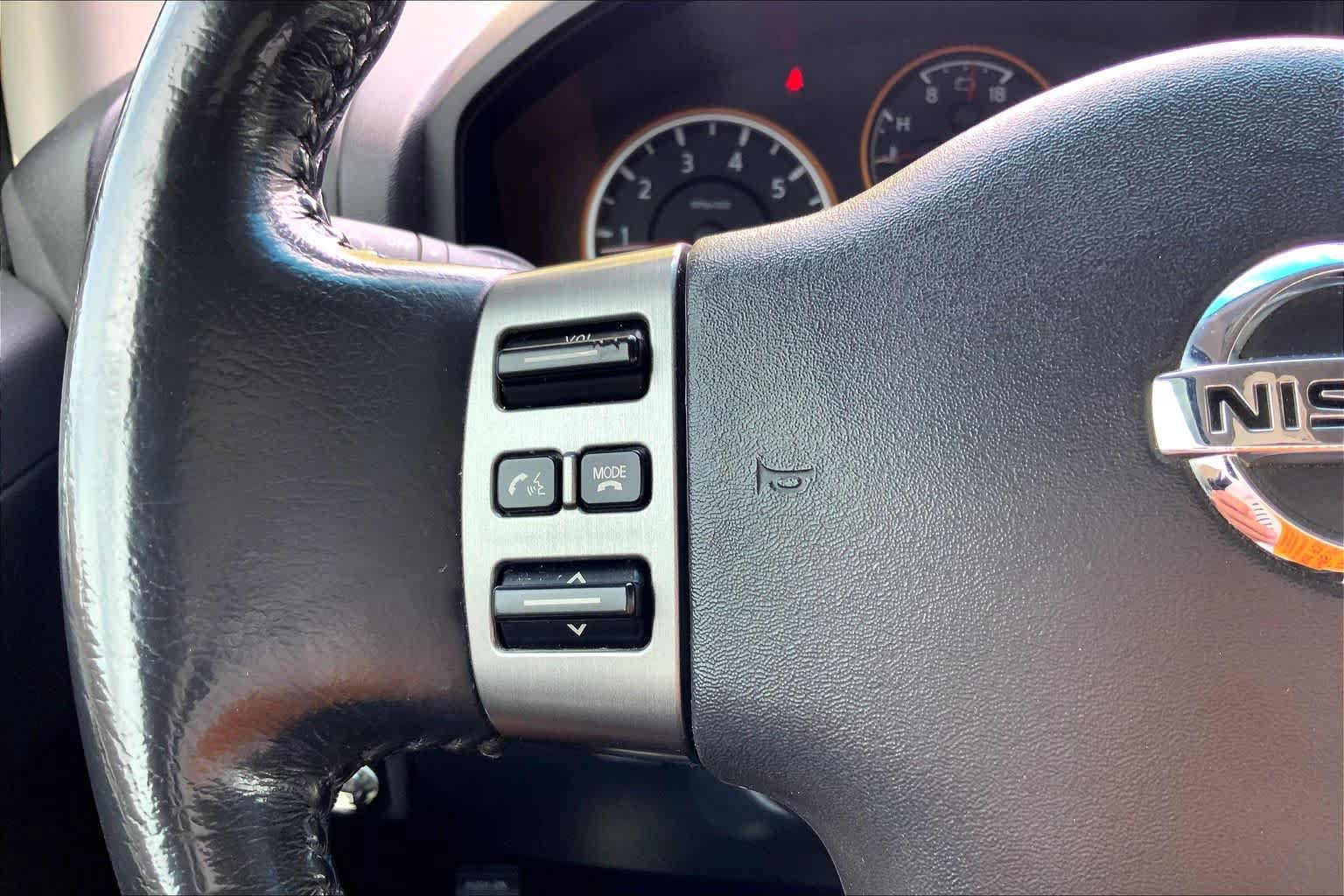 Used 2008 Nissan Titan LE RWD image 23