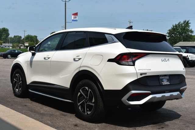 Used 2023 Kia Sportage LX AWD/4WD image 13